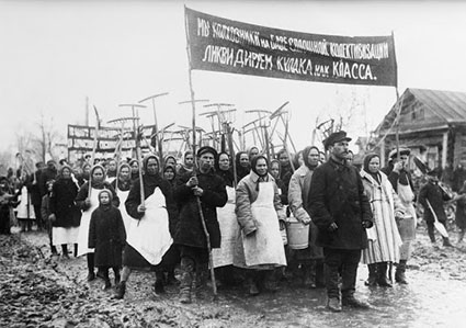 Manifestazione di protesta di contadini russi